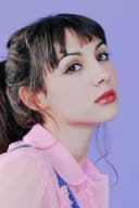 Hannah Marks photo