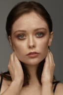 Suzanna Son photo